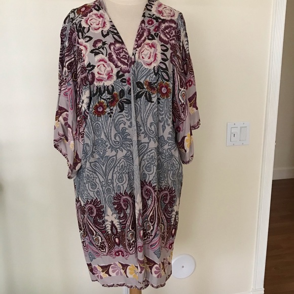 Short Kimono Beach Cover up BNWOT - Picture 3 of 6